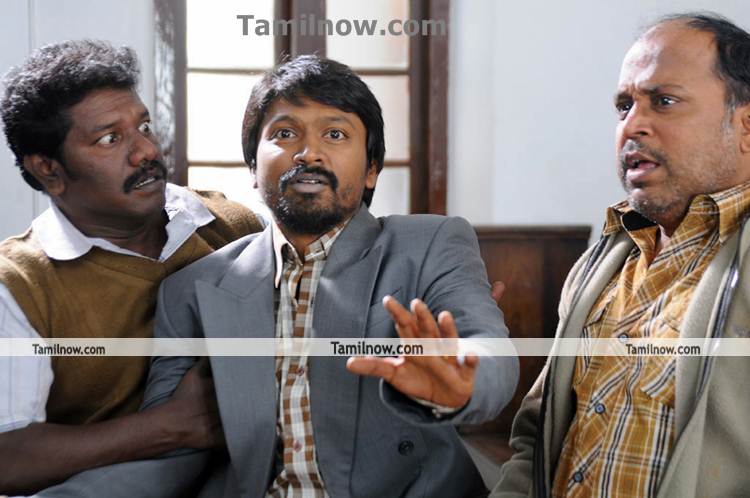 Kazhugu Movie Still 4