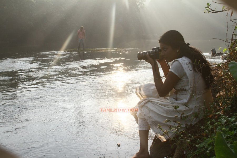 Movie Kerala Nattilam Pengaludane 2276