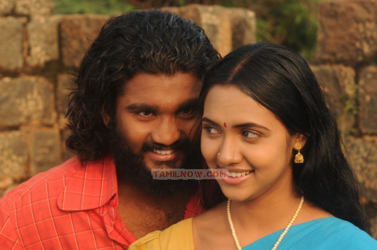 Movie Kizhakku Partha Veedu Photos 1858