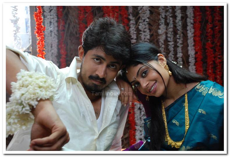 Karthik Kumar And Shikha Still 4