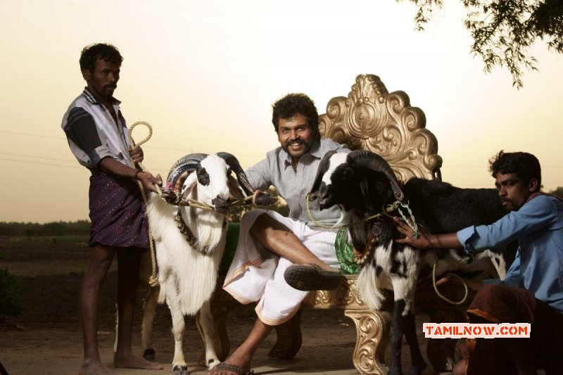 2014 Galleries Cinema Komban 406