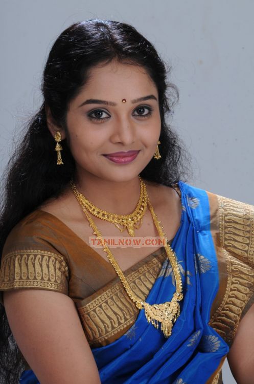 Actress Advaitha 107