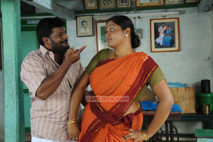 Movie Kondan Koduthan 2843