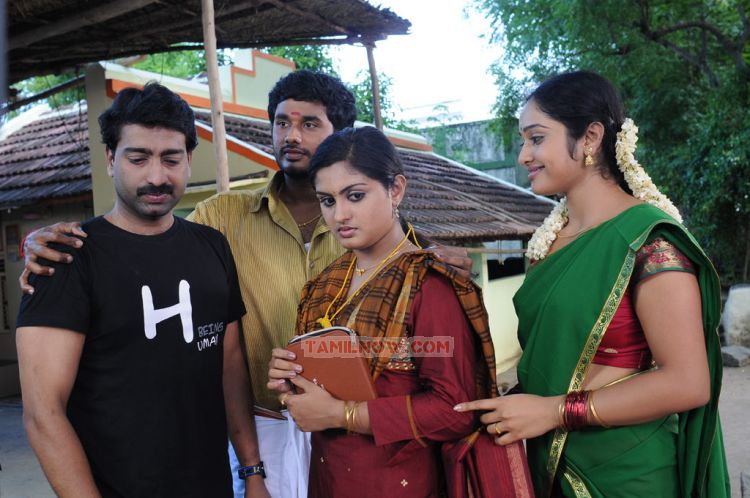 Movie Kondan Koduthan 7702