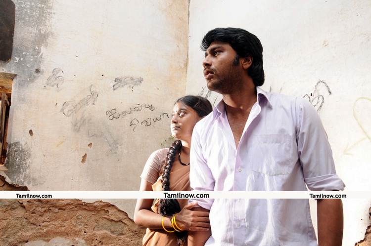 Konjam Veyil Konjam Mazhai Movie Still 15