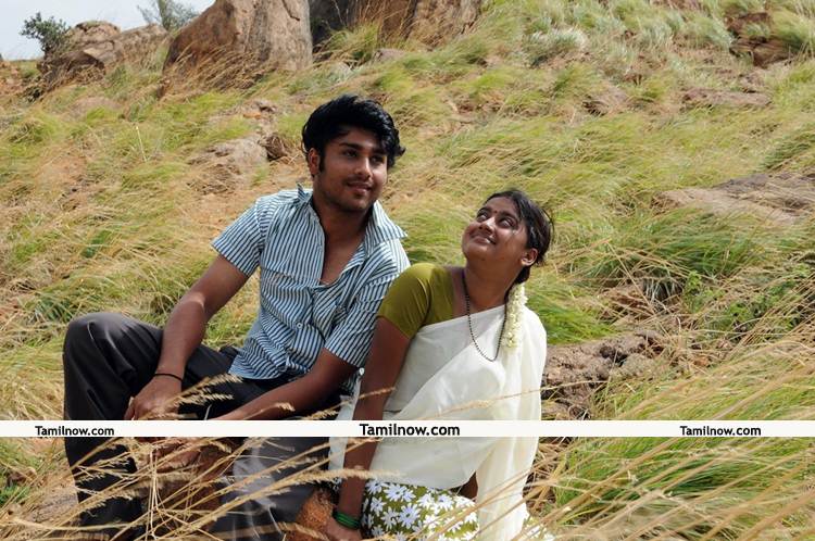 Konjam Veyil Konjam Mazhai Movie Still 2