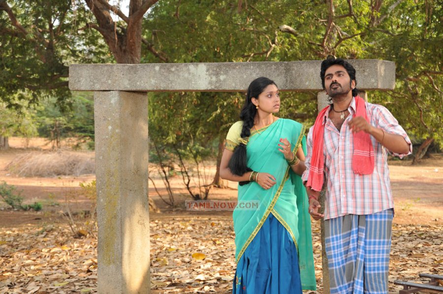 Tamil Movie Kozhi Koovuthu 4994