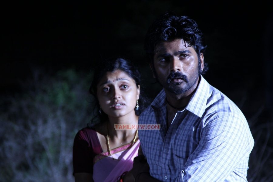 Tamil Movie Kozhi Koovuthu 6027