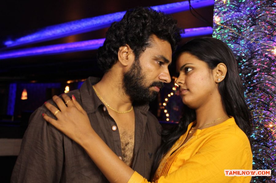 Tamil Movie Madhu Maadhu Soodhu Photos 2322