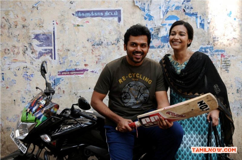 Karthi And Catherine Tresa In Madras Movie 311