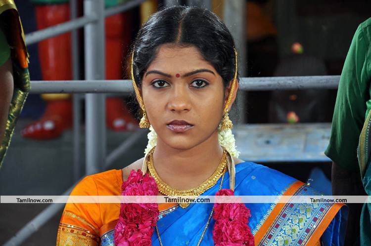 Swasika In Maithanam Movie 11