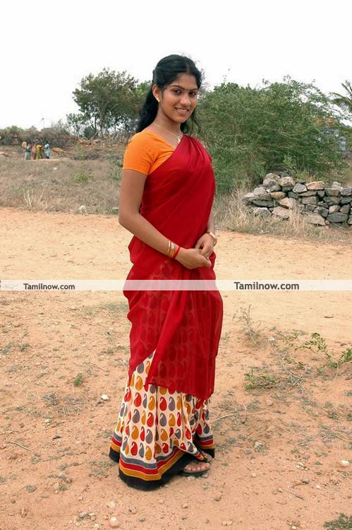 Swasika In Maithanam Movie 12