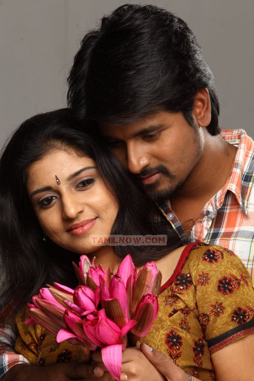 Siva Karthikeyan And Athmiya In Manam Kothi Paravai 322