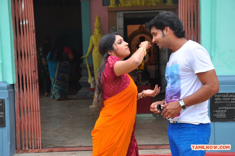 Movie Manam Nilluna Nikkadhadi Photos 2860