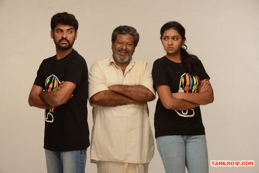 Rajkiranan Vimal Lakshmi Menon In Manja Pai 710