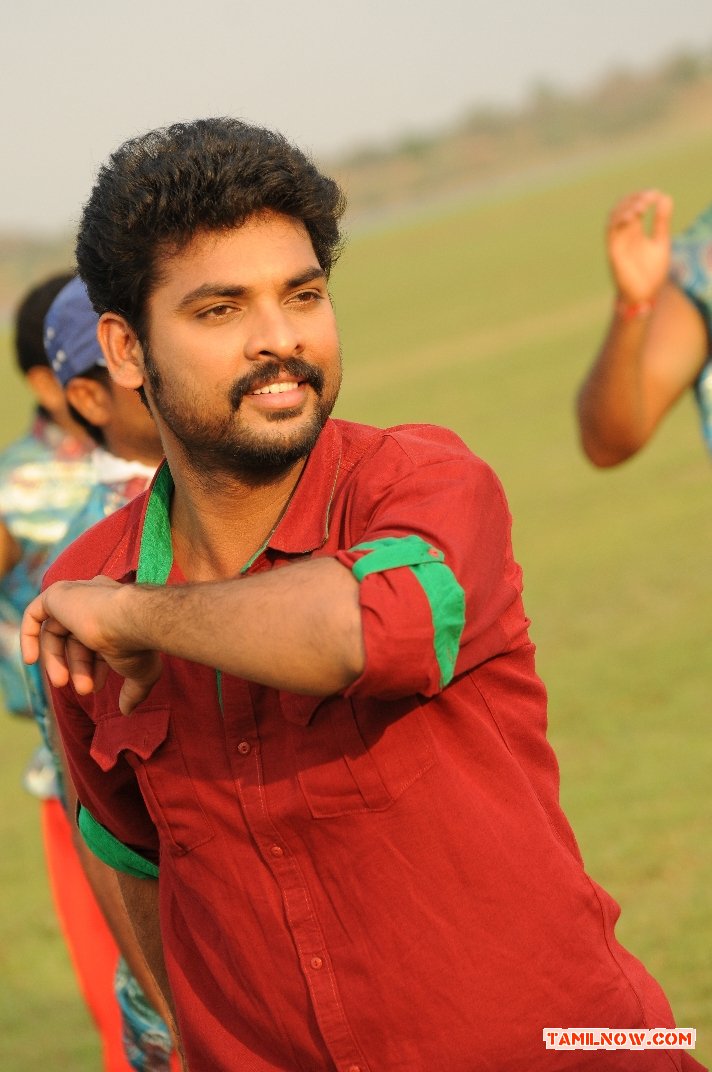 Vimal In Manjal Pai Movie 454