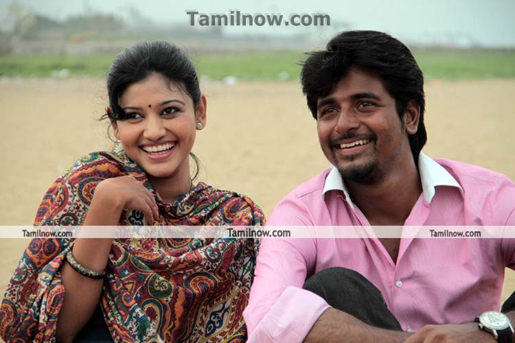 Siva And Oviya In Marina Movie 5