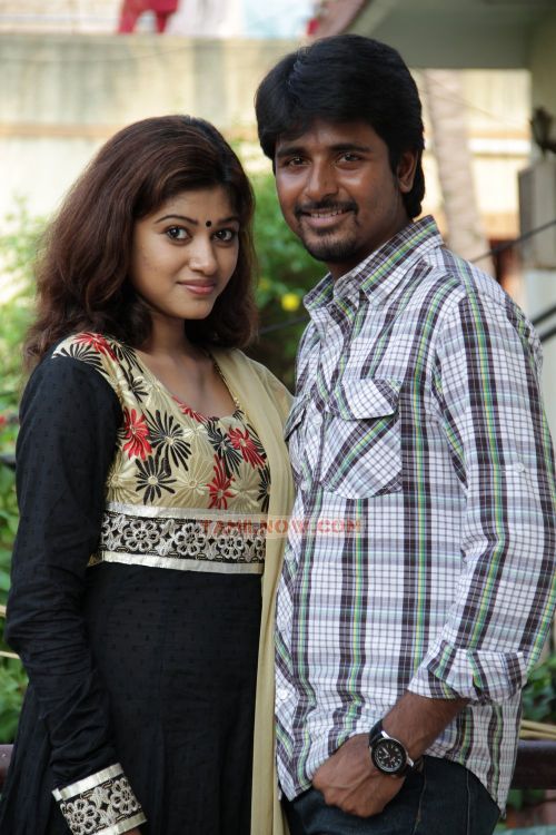 Sivakarthikeyan And Oviya 210