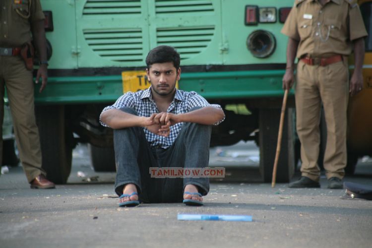 Movie Mouna Guru Still 303