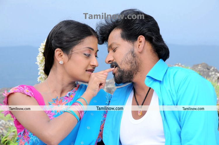 Vidarth Kavitha Nair In Mudhal Idam Movie 3