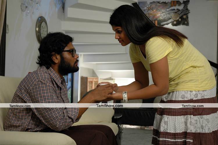 Naan Sivanagiren Still 4