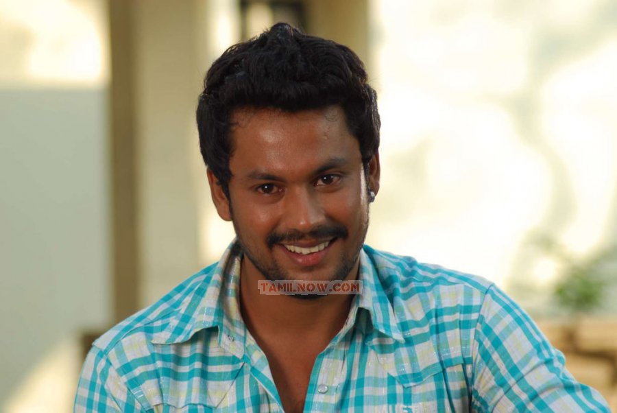akhil tamil actor