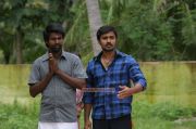 Tamil Movie Nalanum Nandhiniyum 3439