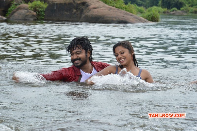 Nanaiyatha Mazhaiye Film 2014 Stills 7298