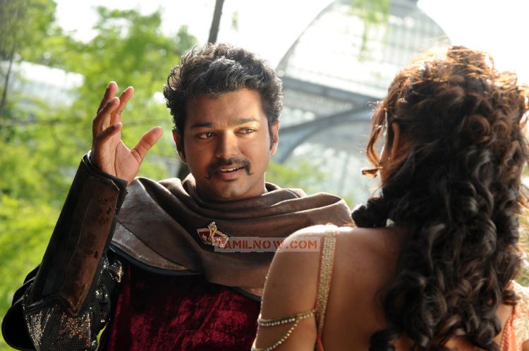 Vijay New Photo From Nanban 666