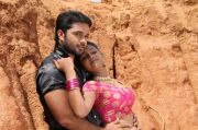 Tamil Movie Nanbargal Kavanathirku Photos 5163