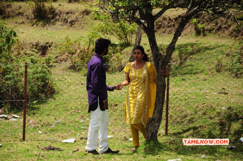 New Image Cinema Nanum Kadhalichen 7662