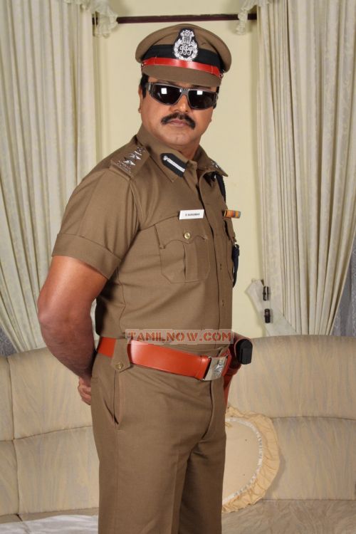 Movie Narasimhan Ips 2550