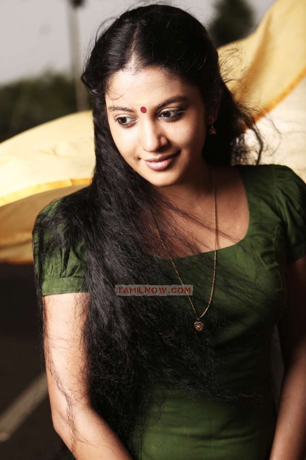 Nedunchalai Stills 943