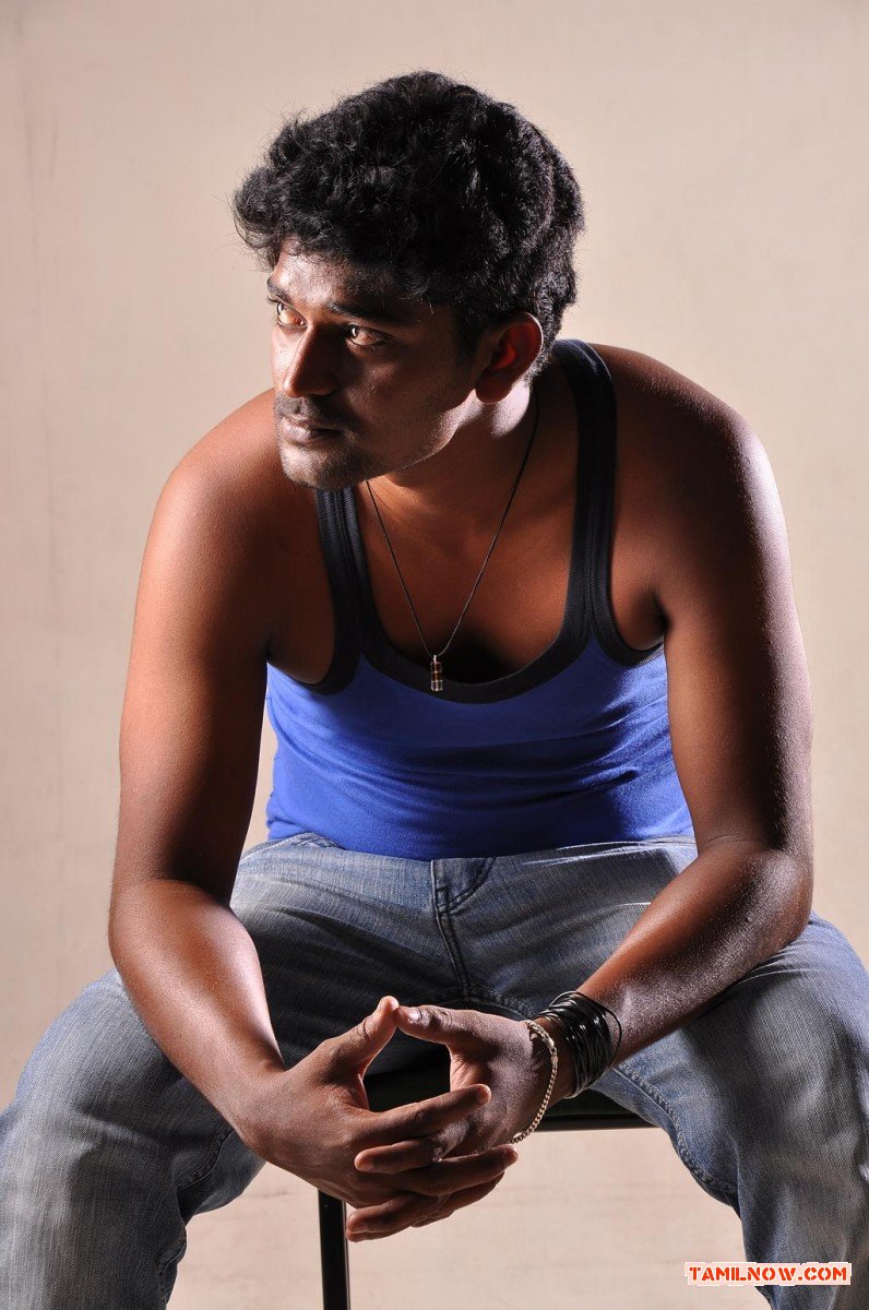 Movie Ninnaiye Radhiyendru Ninaikkindrenadi Stills 8108