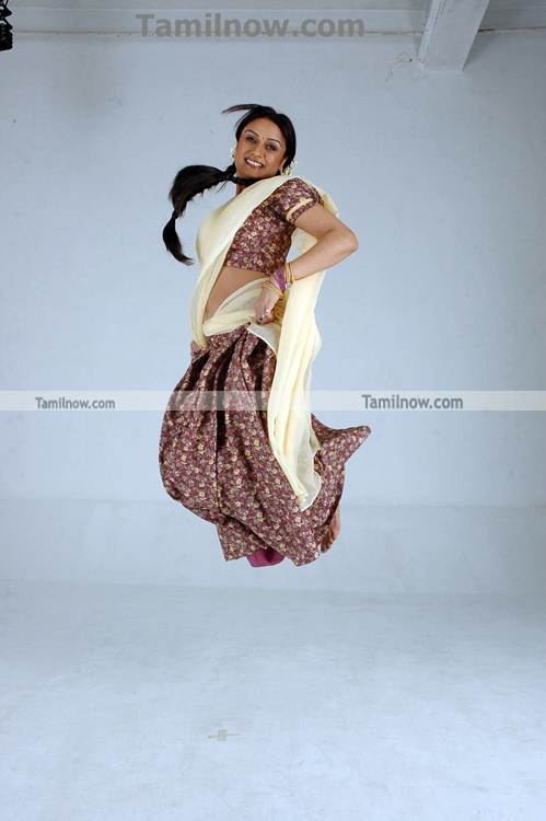 Sonia Agarwal 6