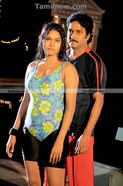 Oththikai Movie Hot Still 13