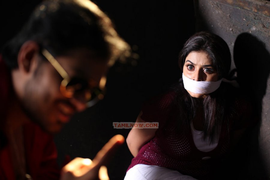 Movie Padam Pesum 9288