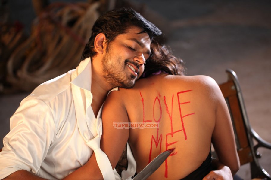 Tamil Movie Padam Pesum Photos 2296