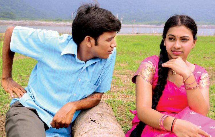 Tamil Movie Padikira Vayasula 8094