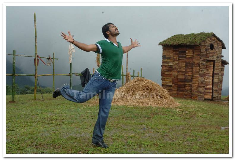 Karthi In Paiya 1