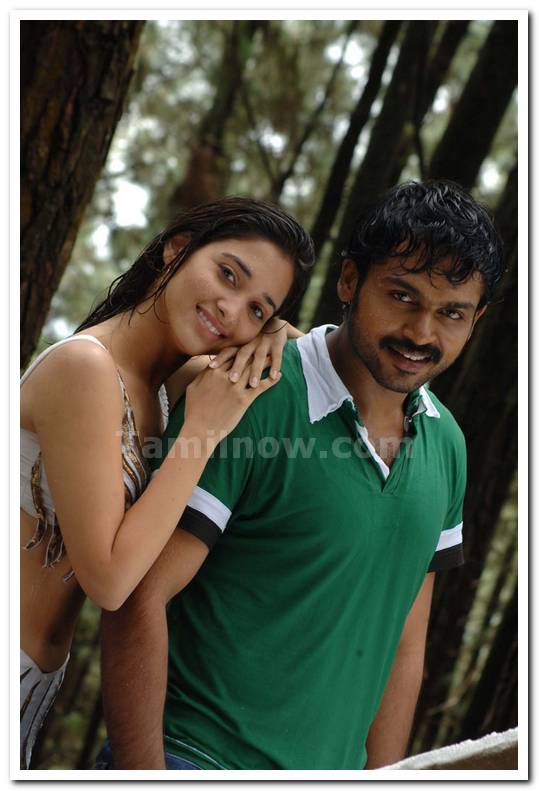 Thamanna And Karthi 29