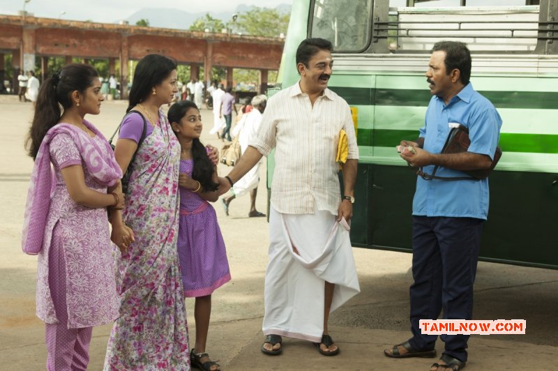 Niveda Gowthami Esther Kamalhasan Charlie In Papanasam 142