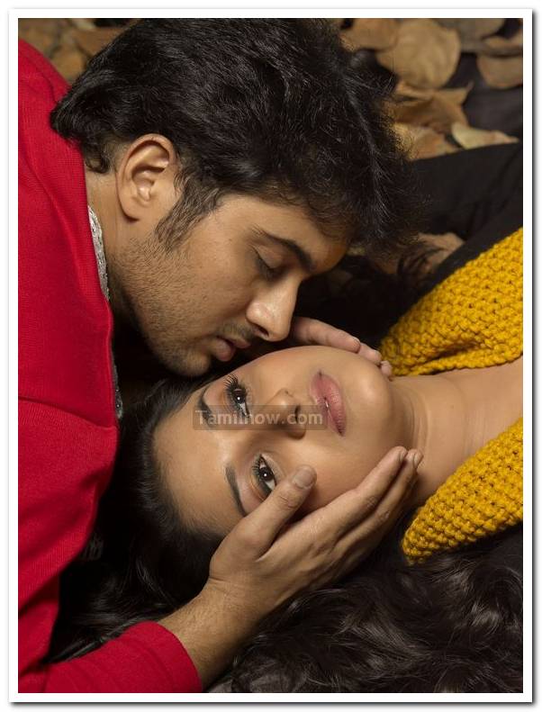 Uday Kiran And Meera Jasmin Photo 8