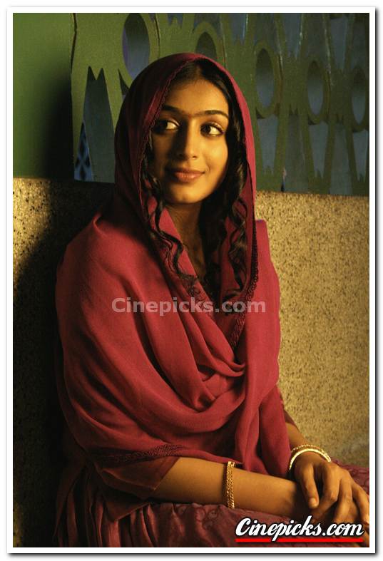 Actress Padmapriya Still 2