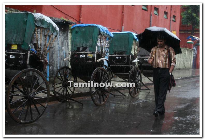 Pokkisham Movie Photos 2