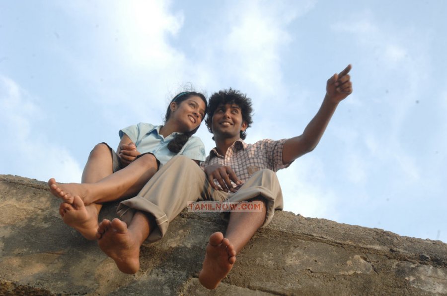 Tamil Movie Ponmaalai Pozhudhu 797