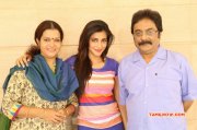 Janaki Sabesh Shruthi Haasan Prathap Pothen 877