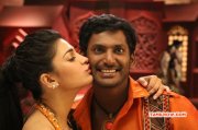 Movie Image Vishal And Shruthi Haasan In Poojai 972