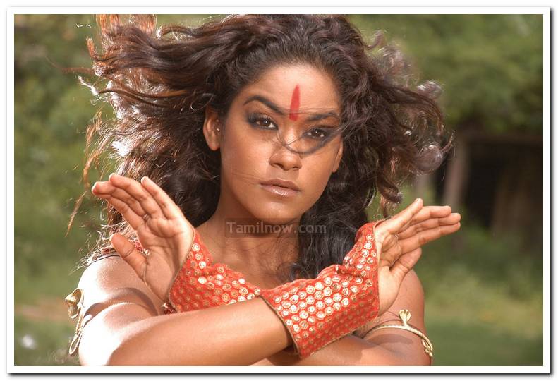 Actress Mumaith Khan 6