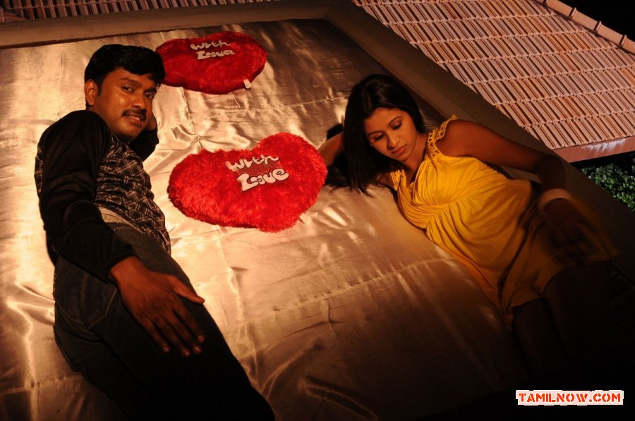 Pramukar Stills 6524